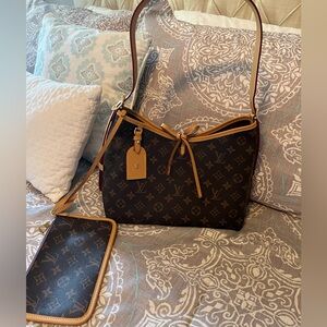 Never used shoulder bag